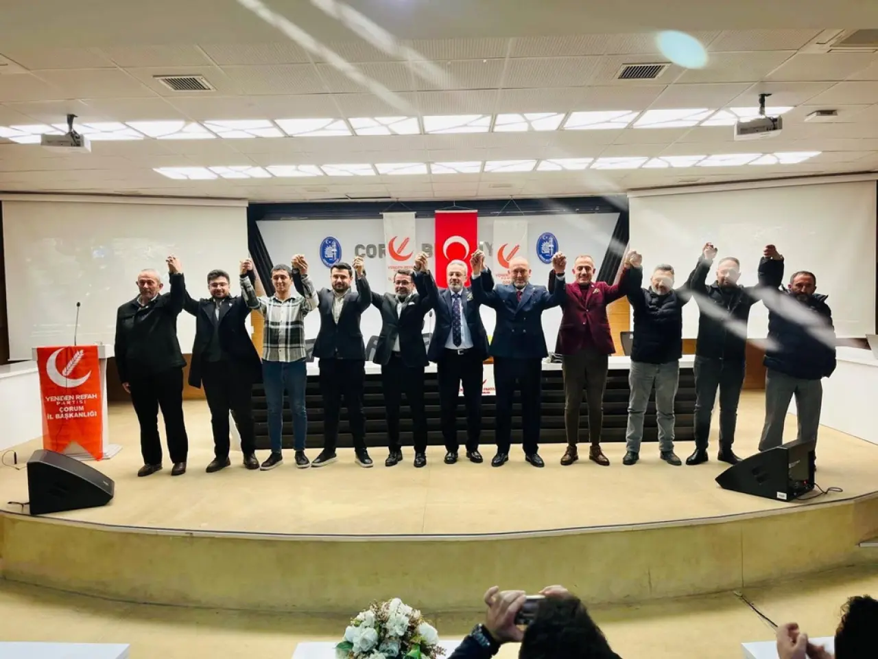 Yeniden Refah'tan Katılımlarla Gövde Gösterisi 5