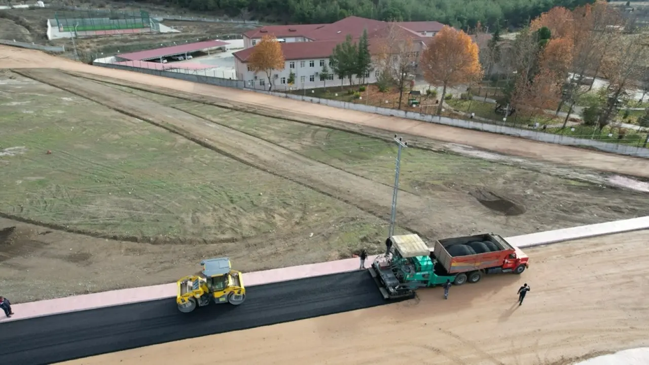 Osmancık Kendi Asfaltını Üretiyor 4