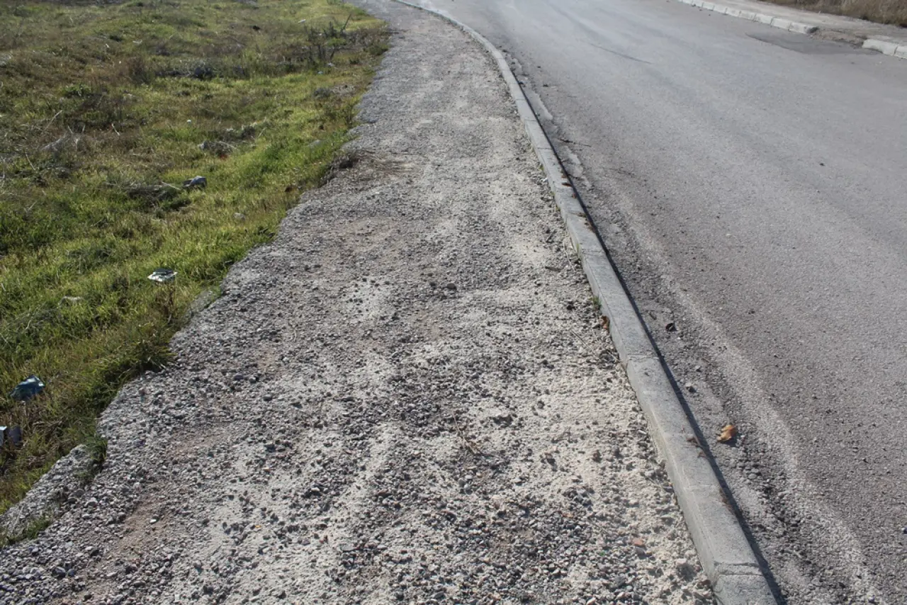 Kaldırımlar Yarım, Yayalar Mağdur 5