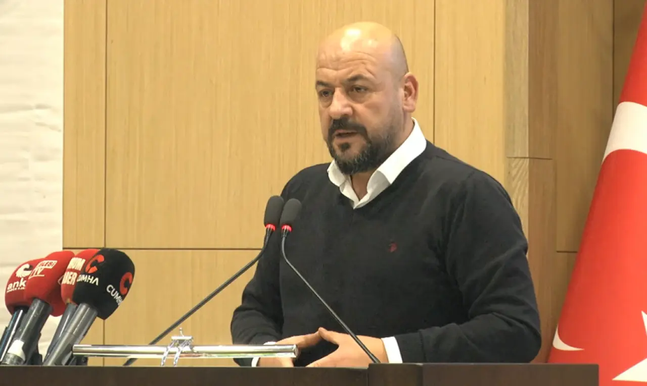 Belediye Meclisinde Kaçak Elektrik Tartışması 1