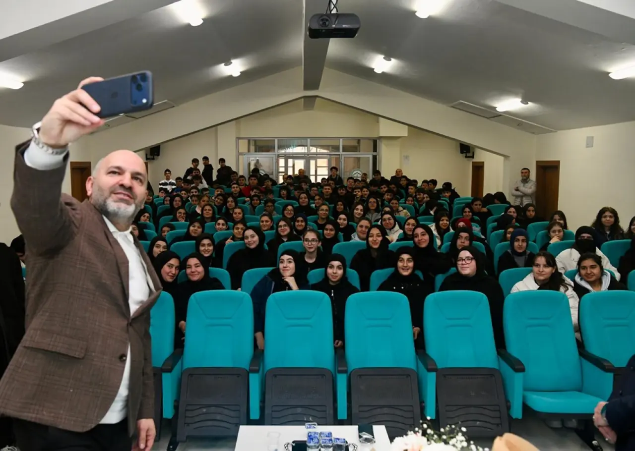 Dijital Çağın Bilinçli Özneleri Yetişiyor 1