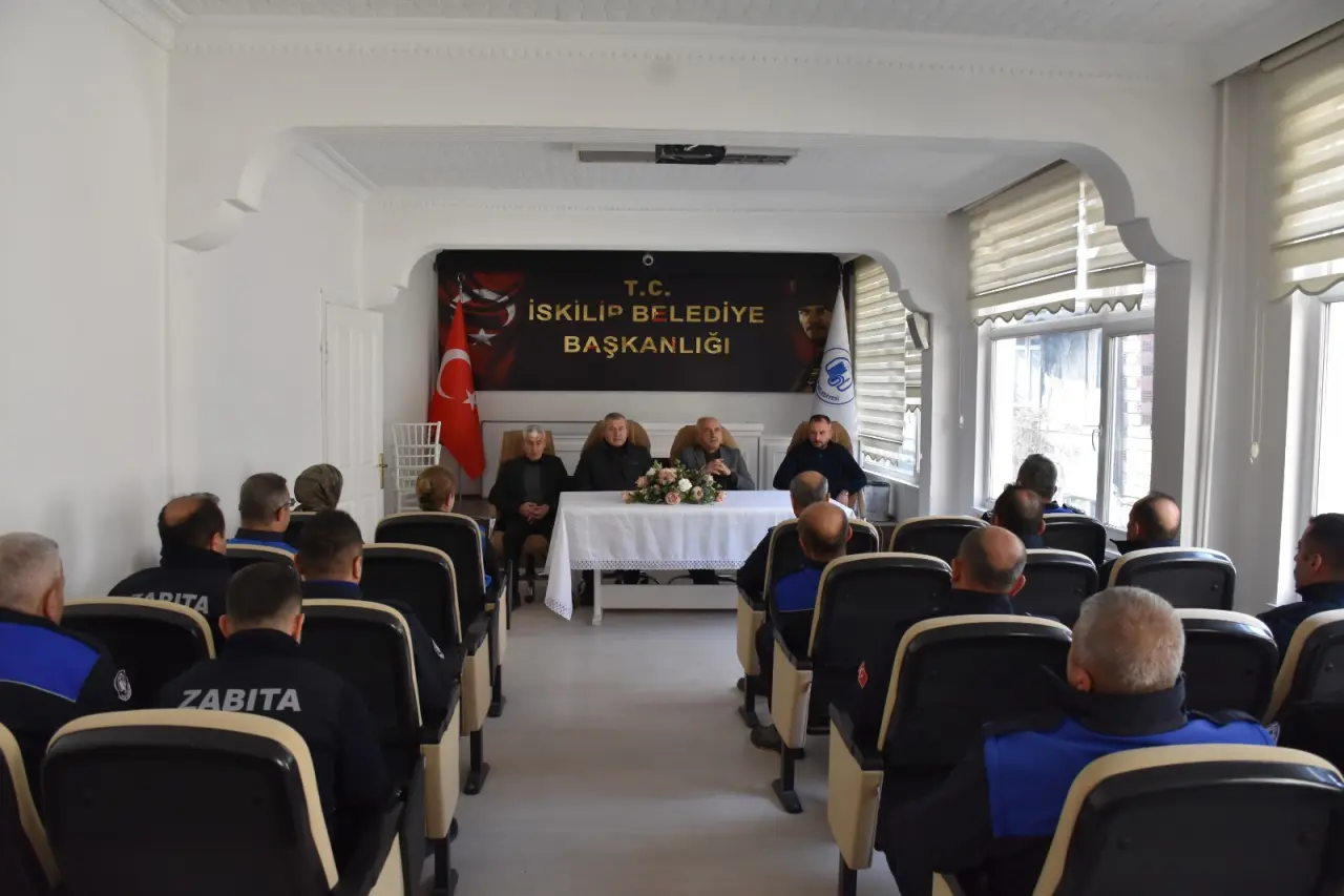 ‘Vatandaşa Hizmette Adalet Rehberimizdir’ 1