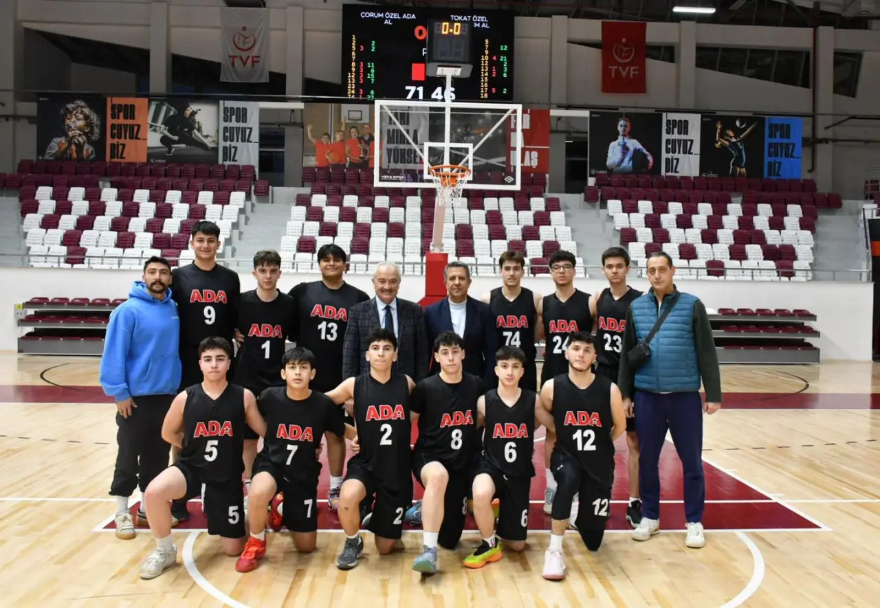 Basketbolda Türkiye Yarı Finali Başarısı 1