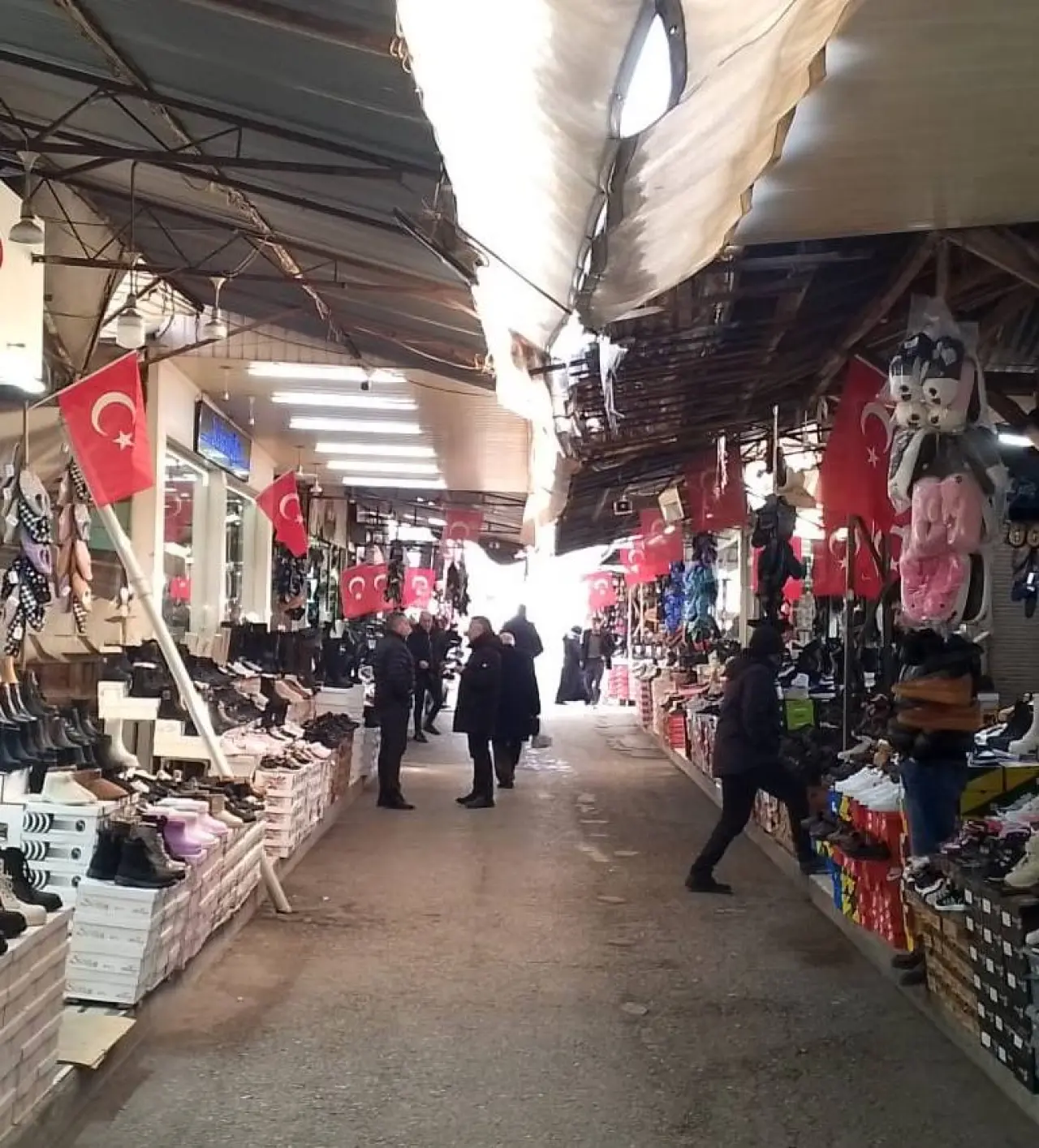 Arasta, Ay-Yıldıza Boyandı 3