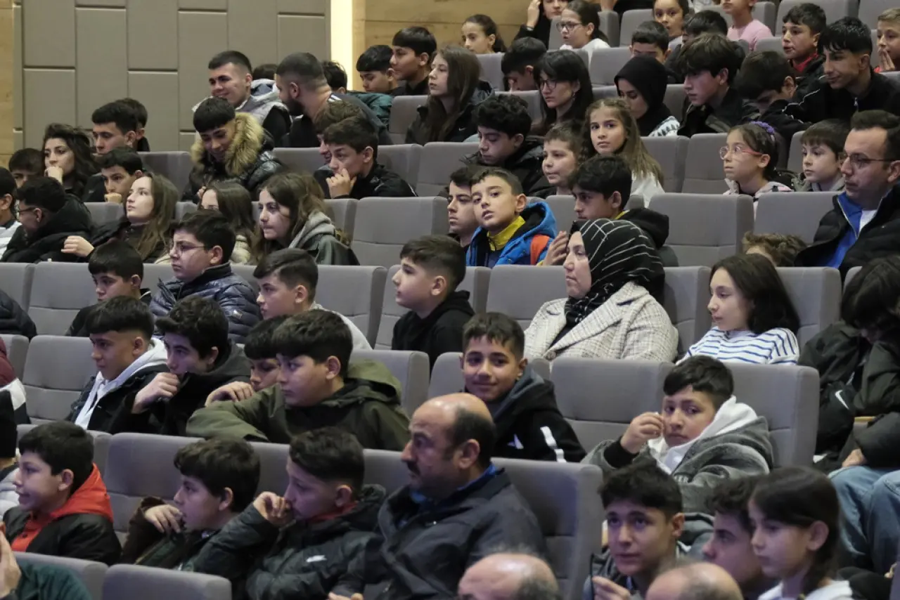 Amatör Spor Kulüplerine 3 Milyon Liralık Yardım 4