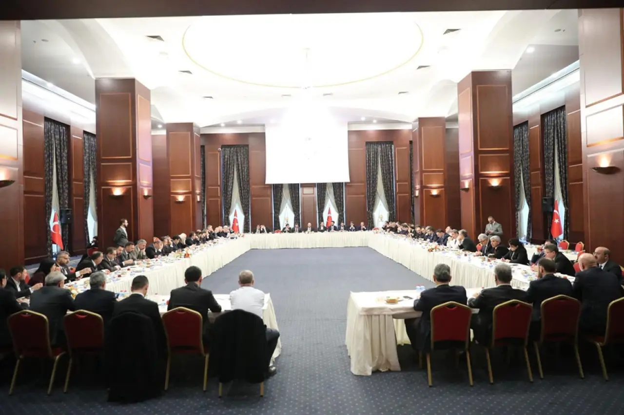 Ahlatcı: Hizmet Yolunda Yürüyoruz 1