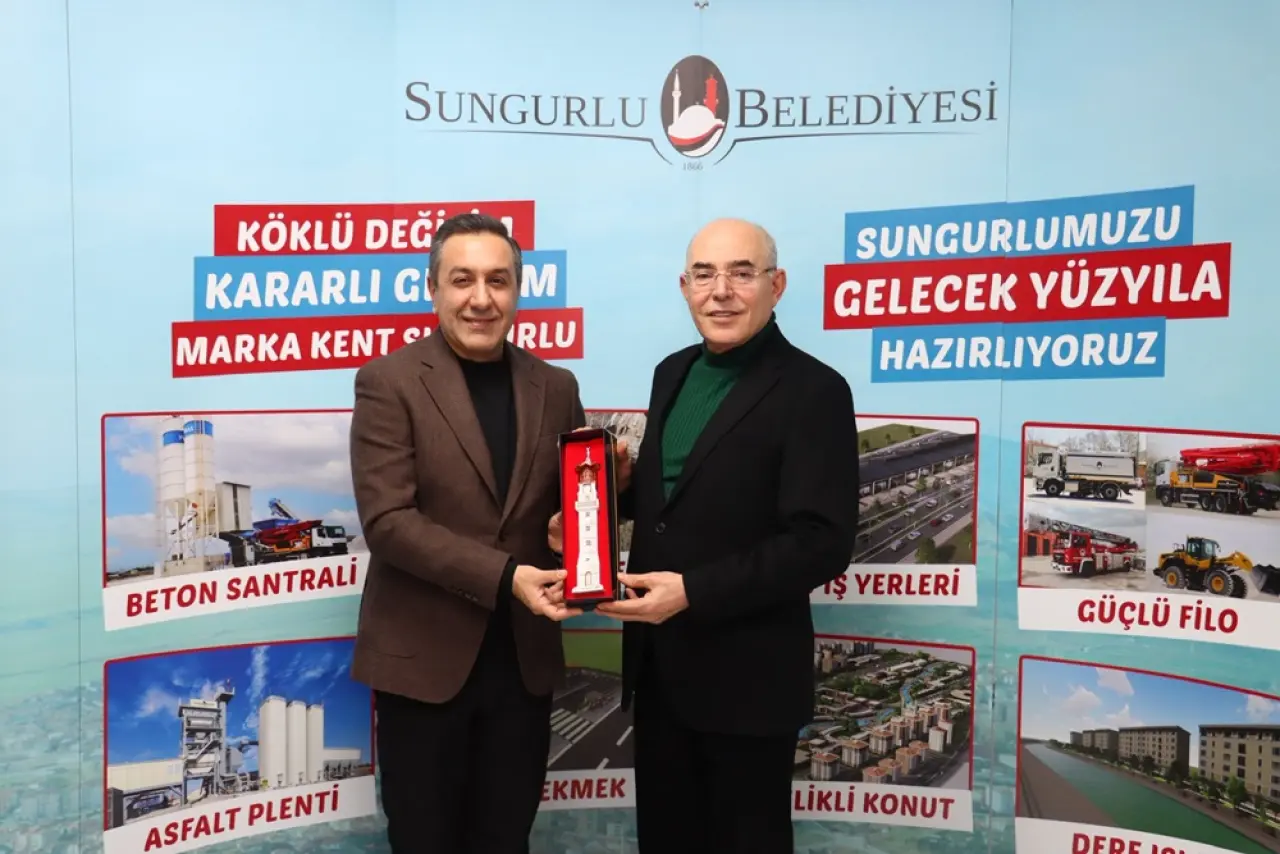 Yerel Yönetim ve Siyasetin Kalbi Belediyede Attı 3