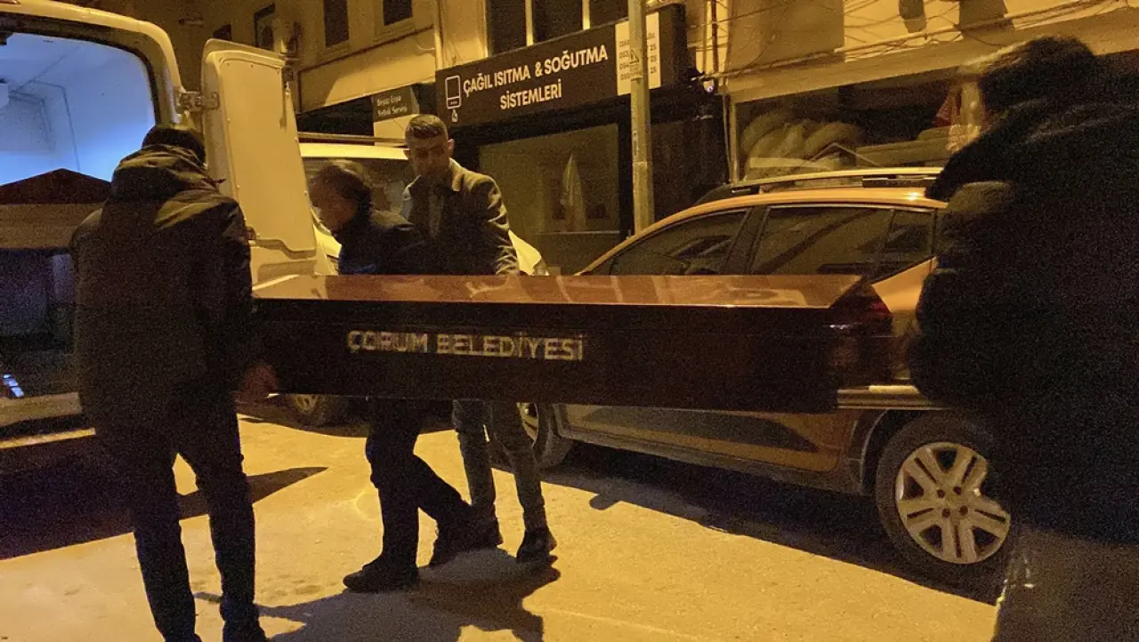 Kardeşi Eve Girdiğinde Her Şey İçin Çok Geçti 4