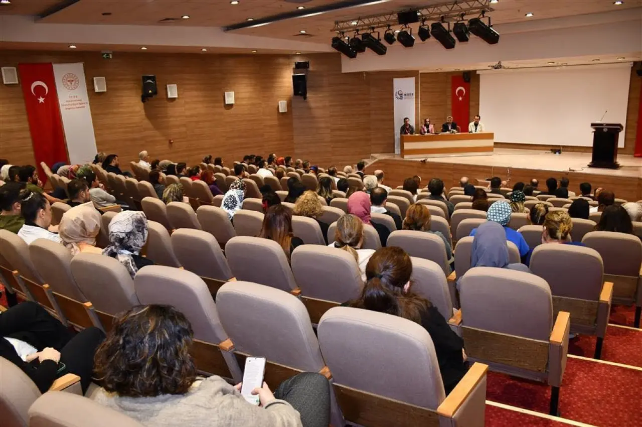 Sağlık Çalışanlarının Talepleri Masaya Yatırıldı 1