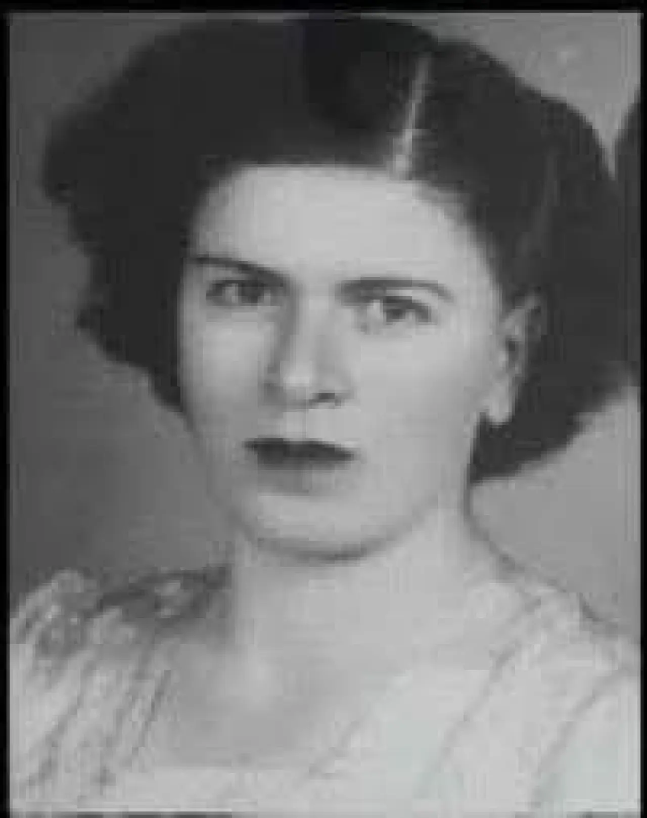 Cüneyt Özdemir’in Annesi Çorum’da Defnedildi 3