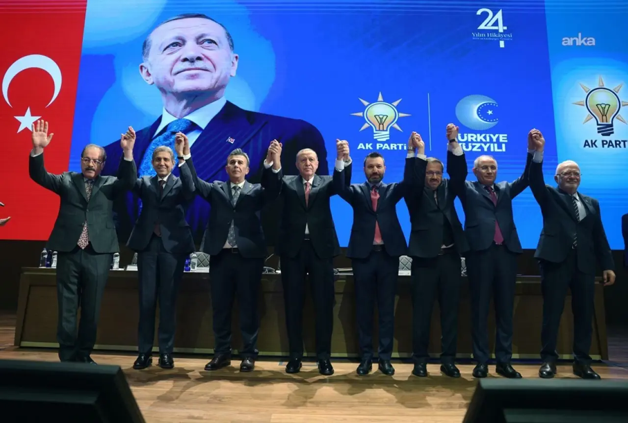 Belediye Başkanı CHP’den AK Parti’ye Geçti 1