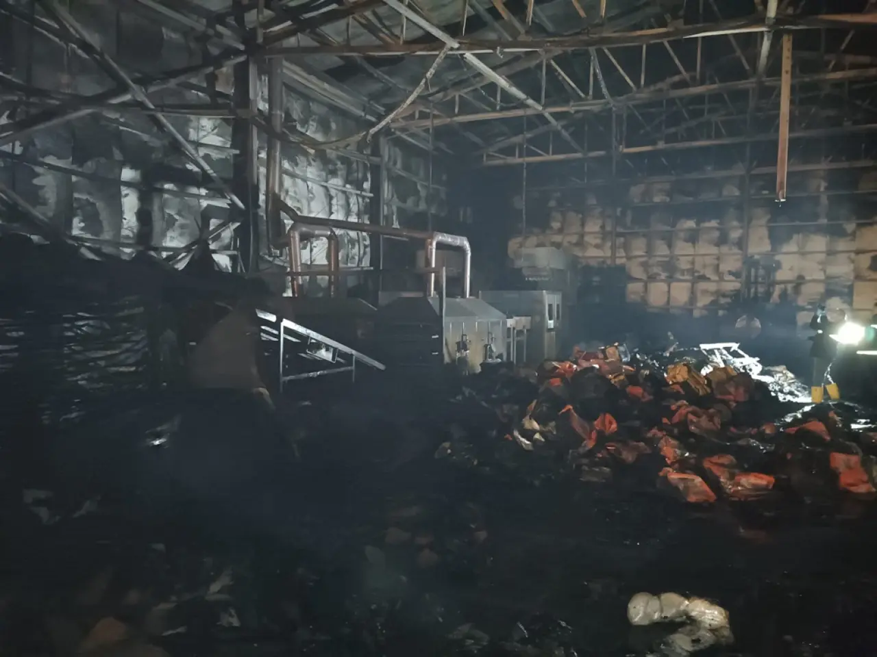 Fabrika Küle Döndü 10