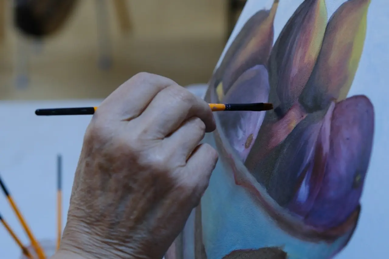 81’lik Teyze, Azmiyle Gençlere Taş Çıkarıyor 7