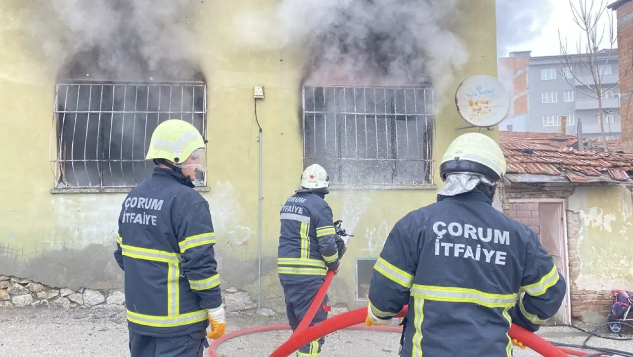 2 Katlı Ev Alev Alev Yandı 4