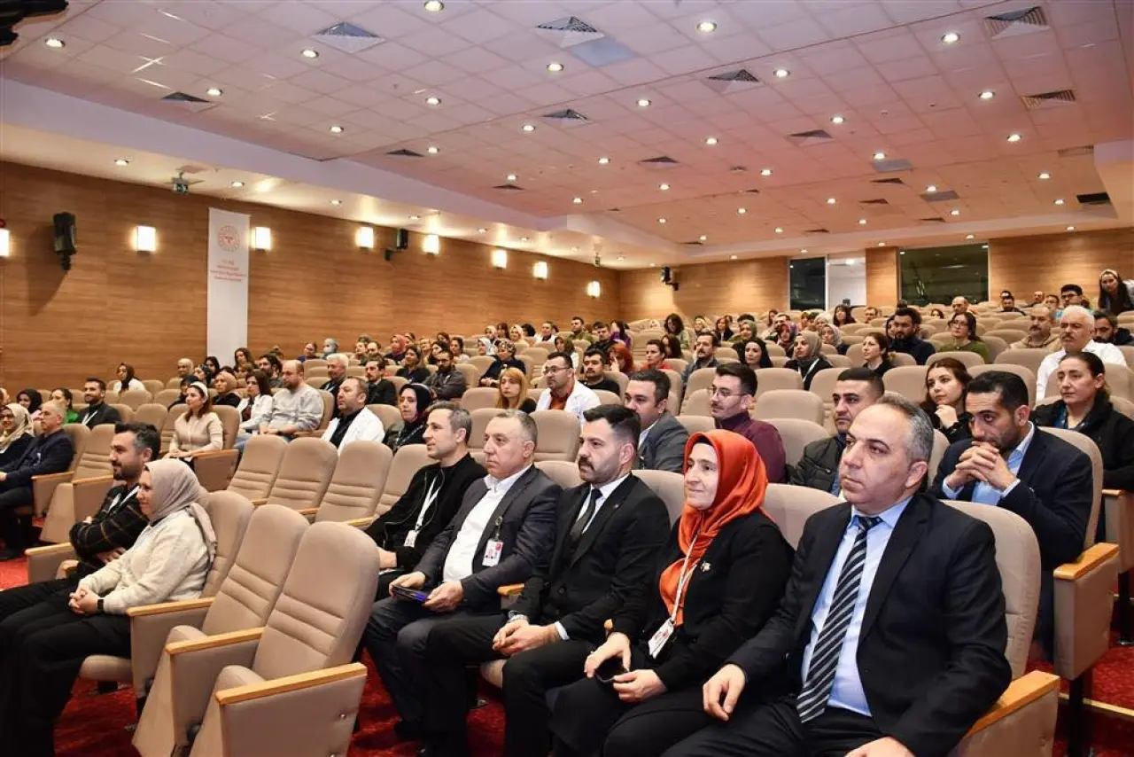 Sağlık Çalışanlarının Talepleri Masaya Yatırıldı 2