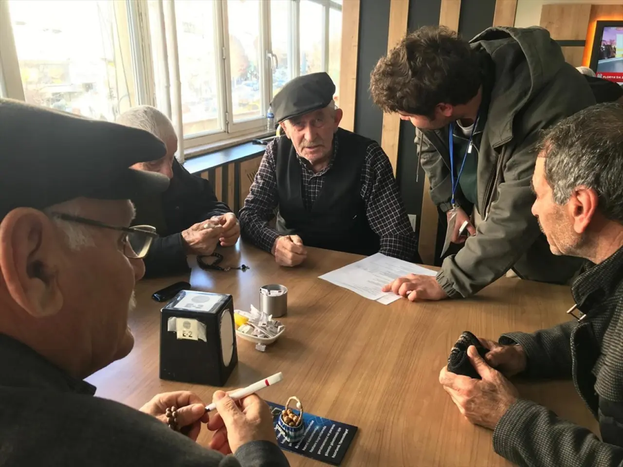 Gençler Öğretiyor, Yaşlılar Tanışıyor 2