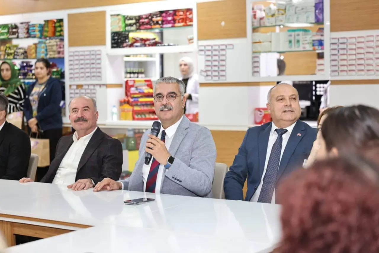 Gençlerin Yusuf Abisi Sahada 5