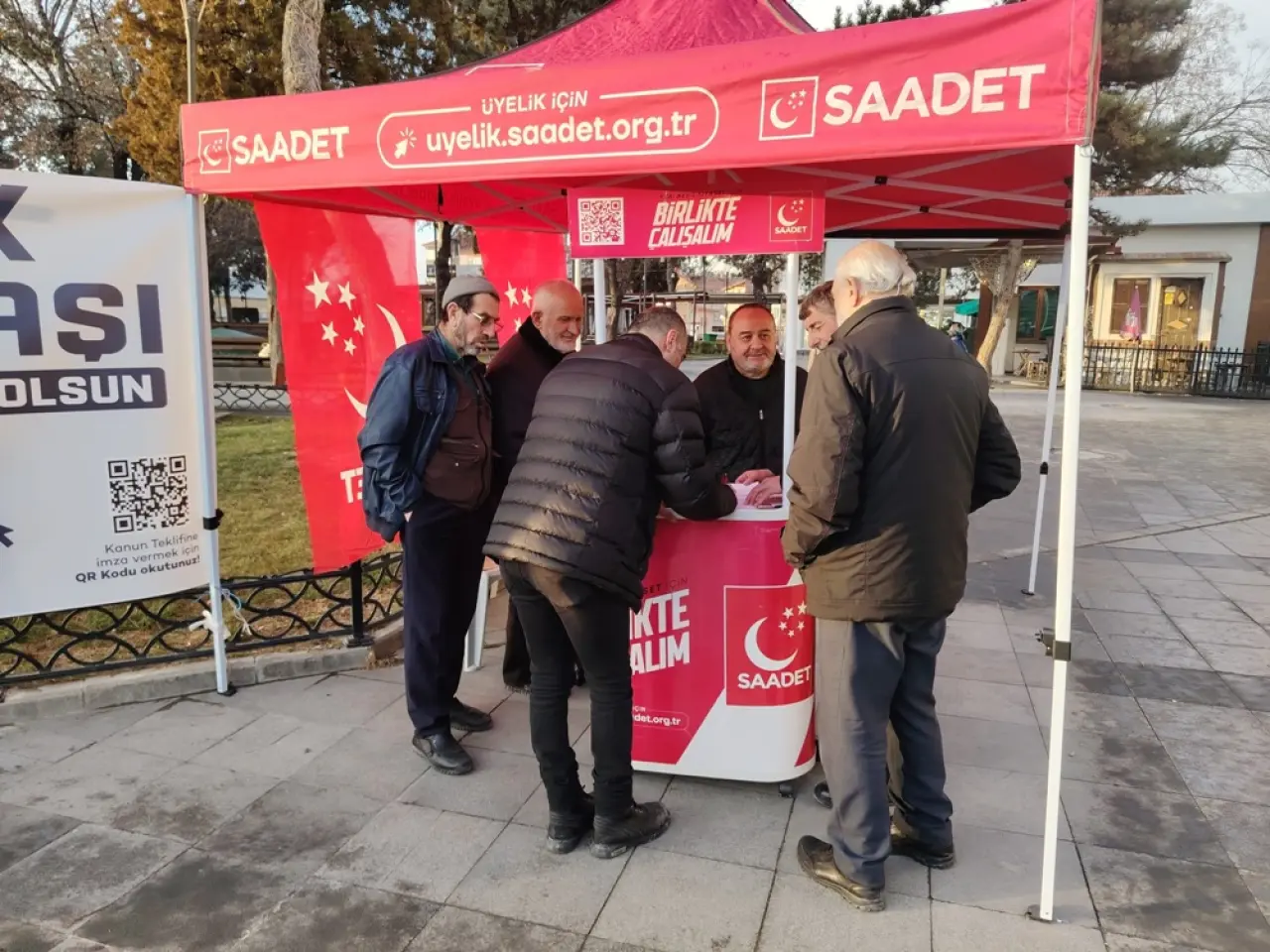 Çorum’da Binlerce İmza Emekli Maaşları İçin Toplanıyor! 3