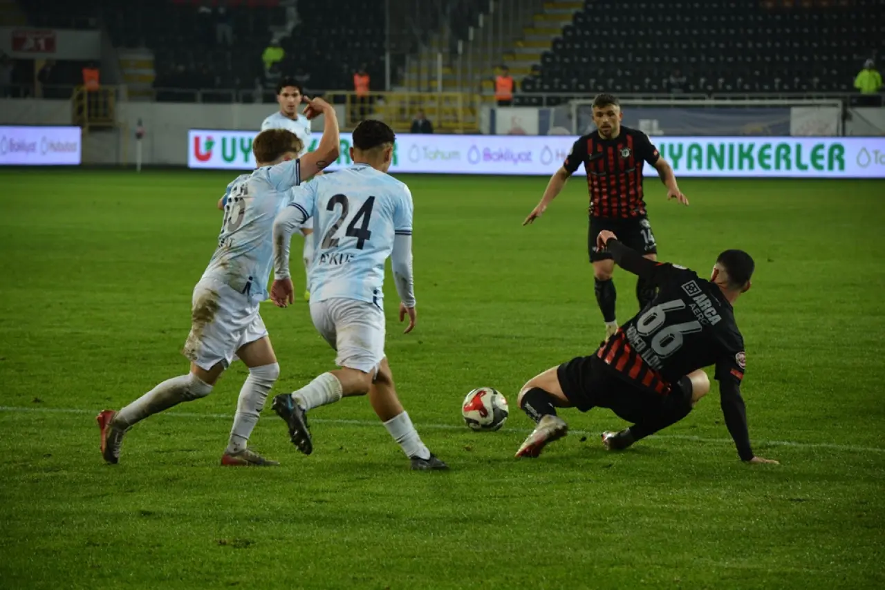 Çorum’da Korku Filmi Gibi Maç! 1