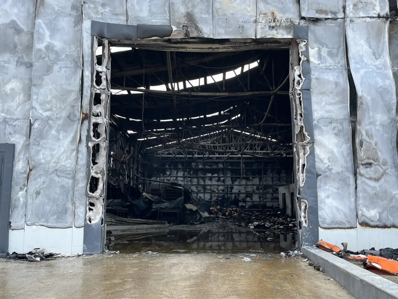 Fabrika Küle Döndü 9