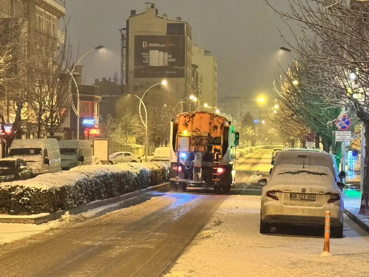 Belediye Ekipleri Yeni Yılın İlk Sabahında Teyakkuzda 5