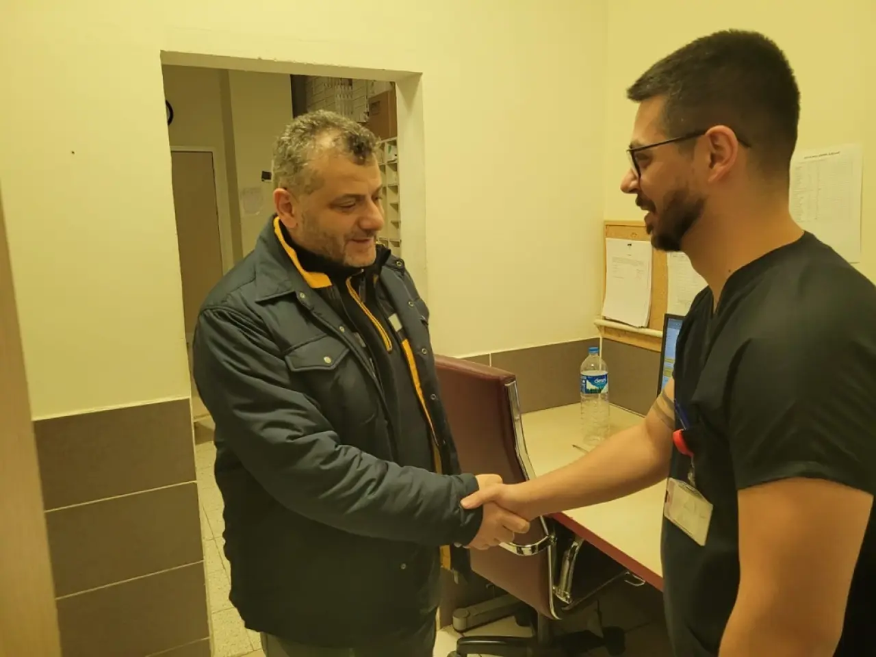 Zehir, Görev Başındaki Personelle Buluştu 3