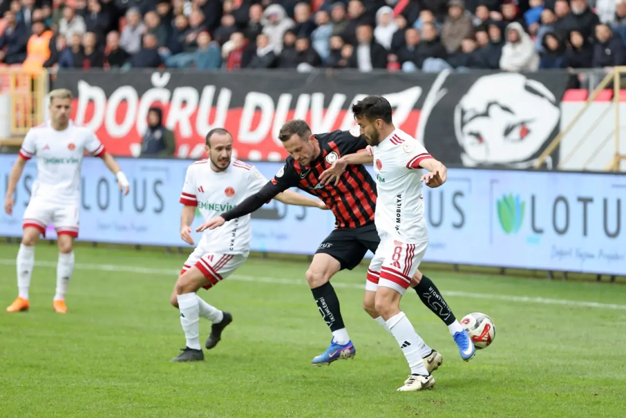 Çorum FK’den Sessiz Galibiyet 11