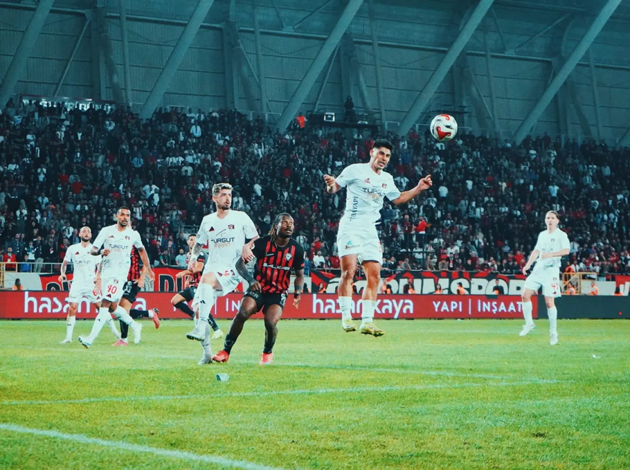 Çorum FK Zorlu Zeminde Seri Peşinde! 2