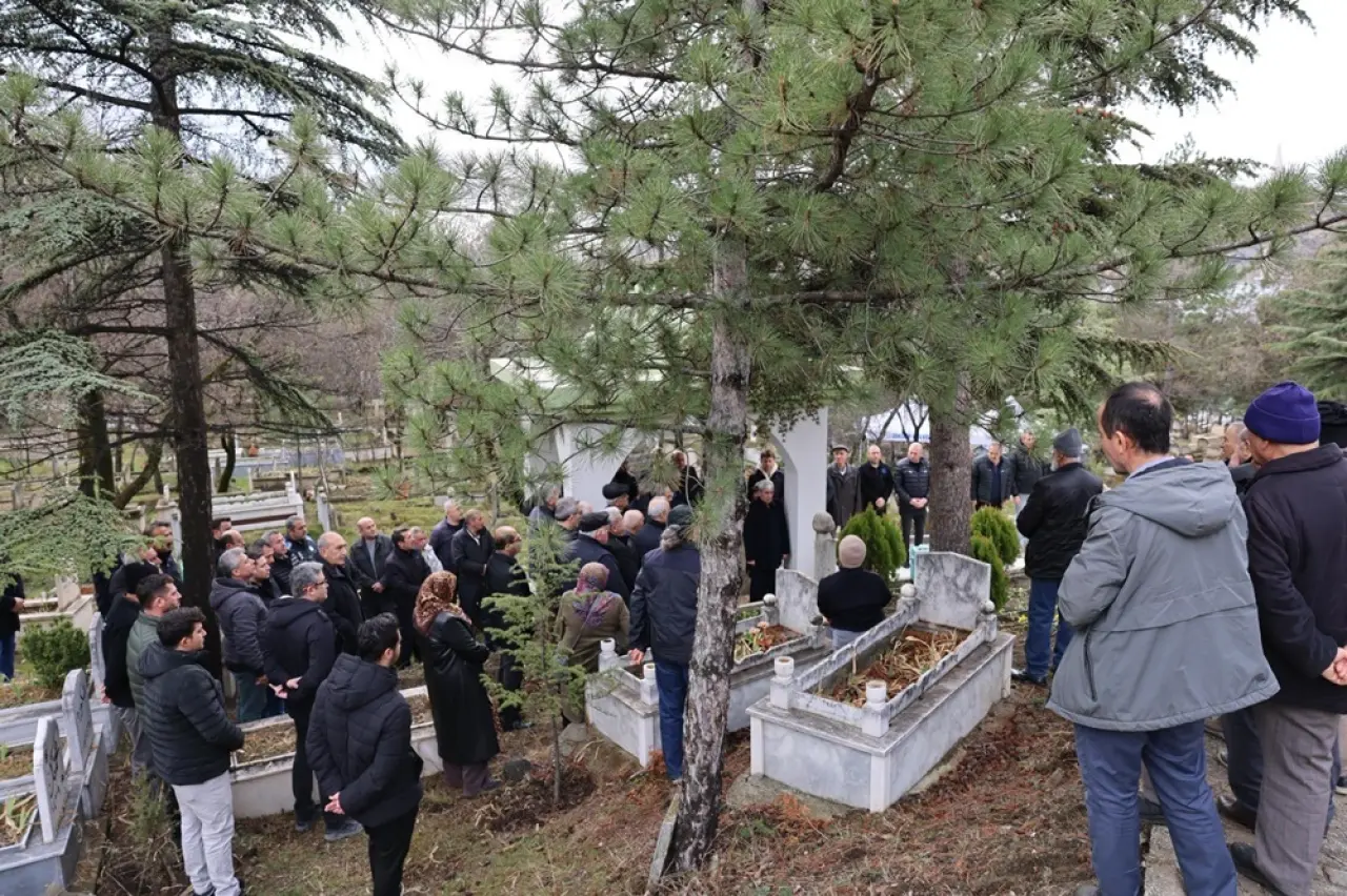 Kuvayı Milliye Müftüsü Kabri Başında Anıldı 3