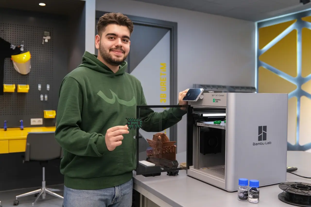 HİTÜ’nün Teknoloji Üssü Gençlerin Hizmetinde 6