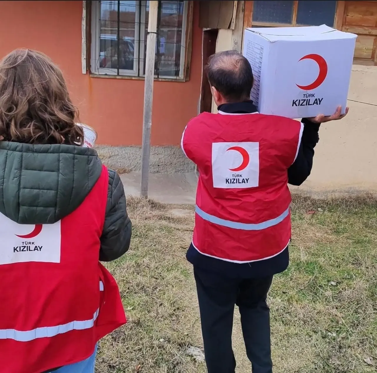 İhtiyaç Sahibi Ailelere Gıda Desteği 1