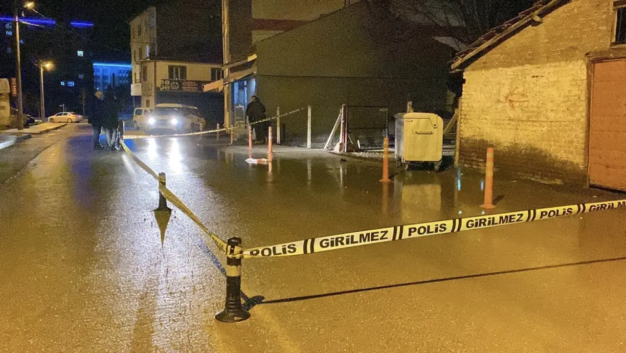 Gece Silah Sesleri Yankılandı, Yaralılar Var 4