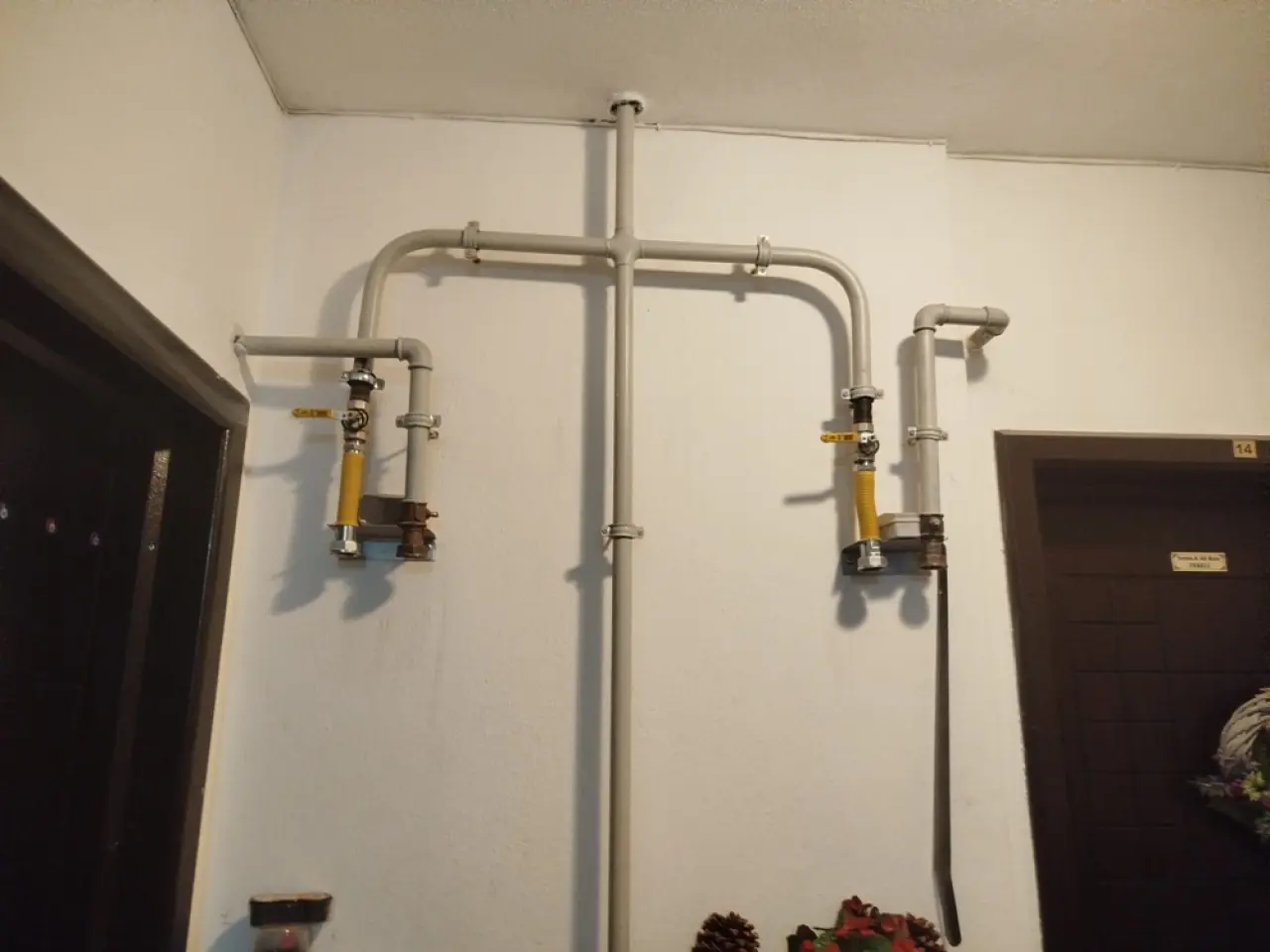 Akıllara Ziyan Hata, Koca Binayı Felç Etti 4