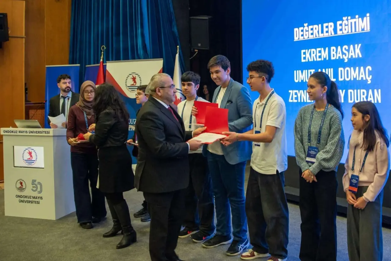 Çorumlu Gençler Samsun’dan Madalyalarla Döndü 1