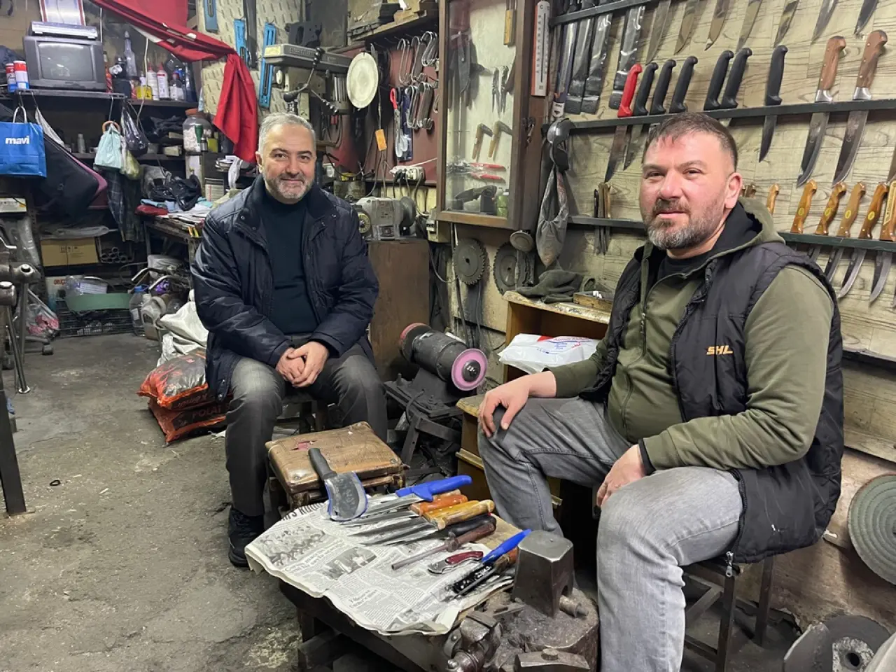 Kahvehanede Vatandaşla, Arastada Esnafla Buluştu 1