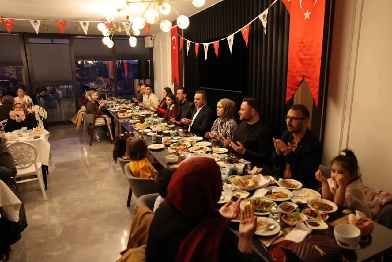 Personelle İftar Sofrasında Buluştular 6