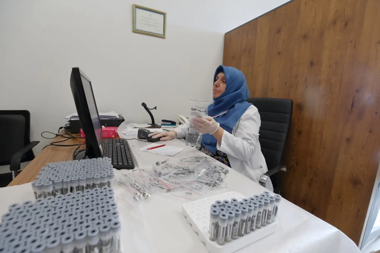 Randevu Alan Şifayı Kapıyor 4