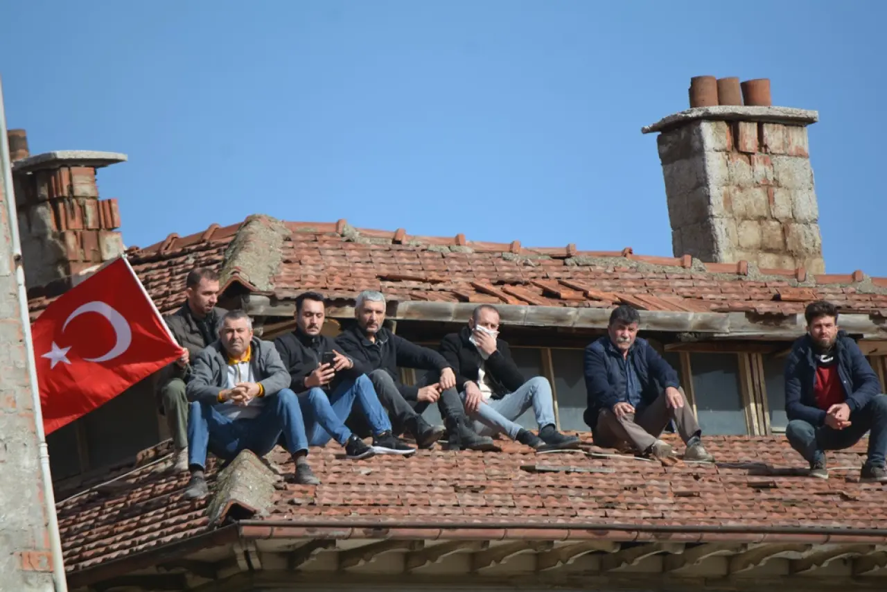 Çorum’dan Rest Çekti: Seçimleri Yenileyelim 3