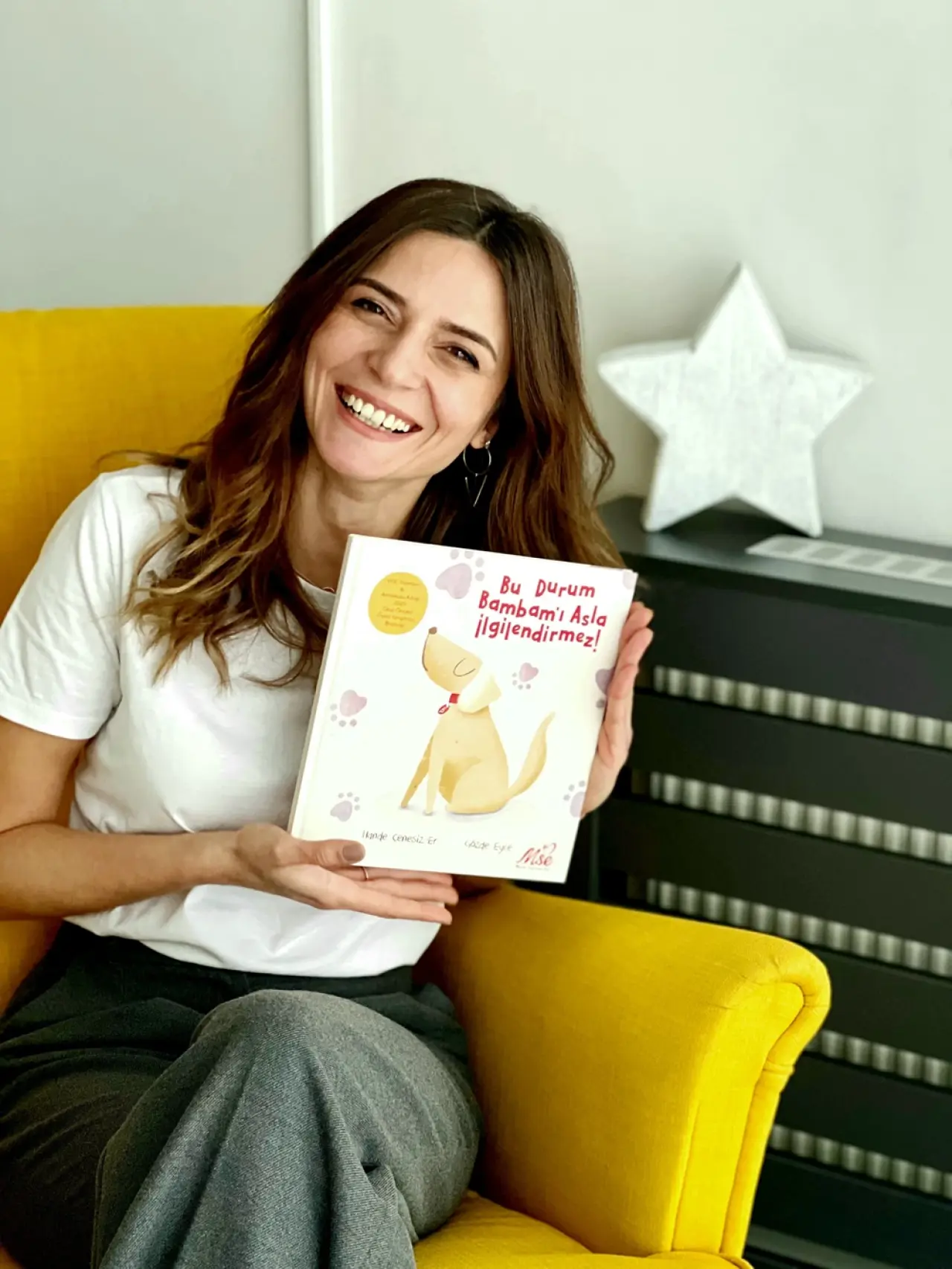 Hande Çenesiz’in Yeni Kitabı Raflarda 4