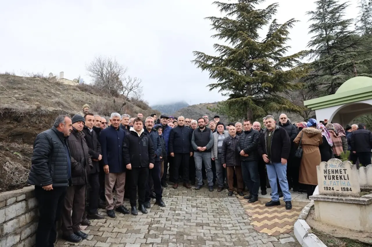 Kuvayı Milliye Müftüsü Kabri Başında Anıldı 1