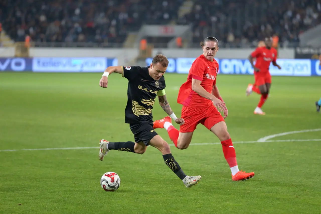 Manisa FK-Çorum FK Maçının Biletleri Satışta 1