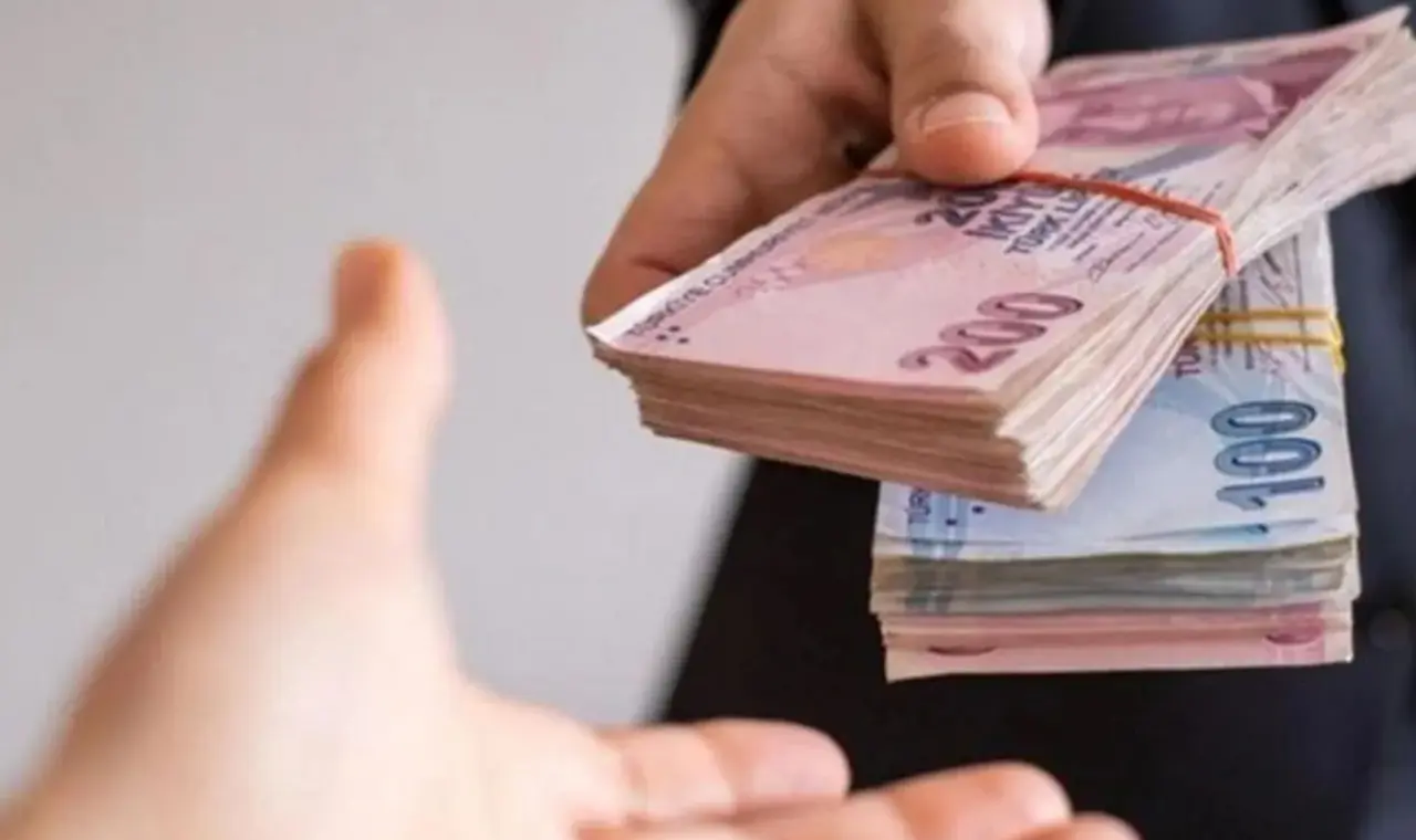 Emekliye bayram ikramiyesinde yeni dönem 4