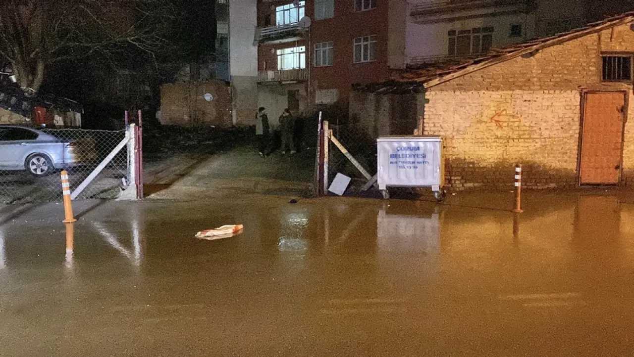 Gece Silah Sesleri Yankılandı, Yaralılar Var 3