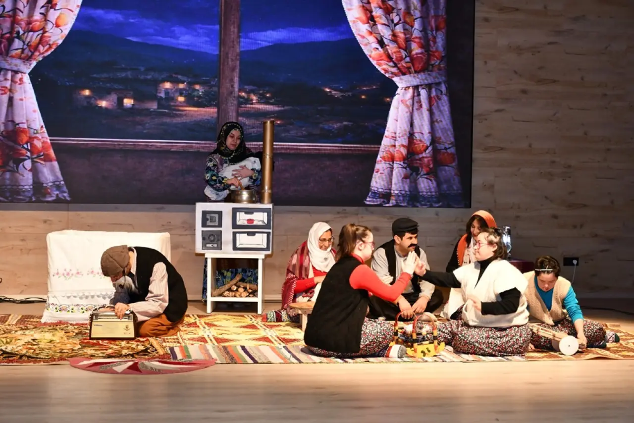 Minik Zihinlere Deprem Bilinci 6