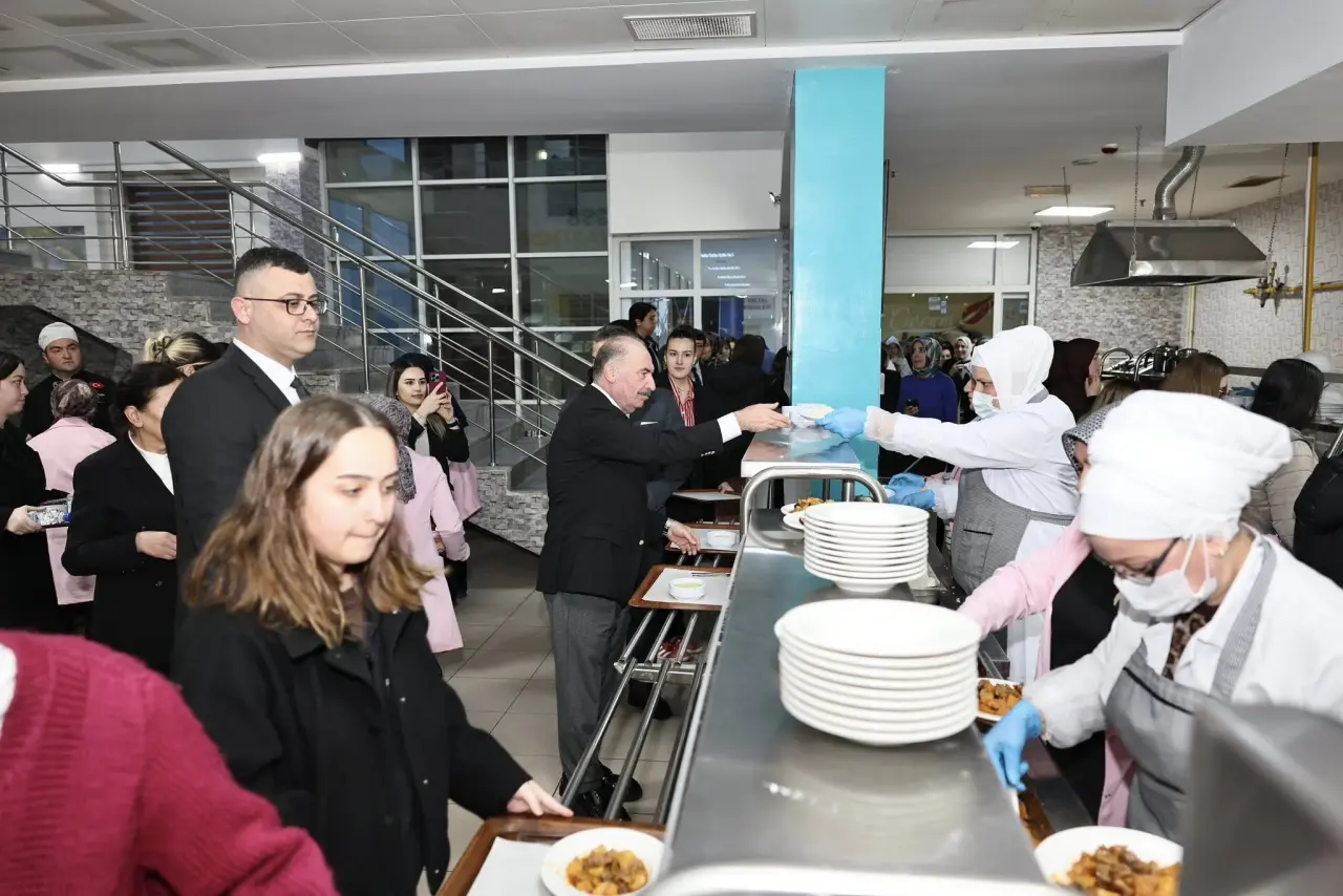 İftarda Buluştu, Tavsiyeler Verdi 3