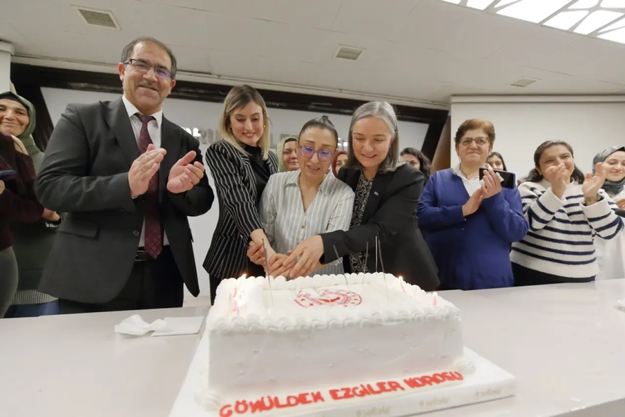 Stresli Mesaiye Türkülerle Mola 5