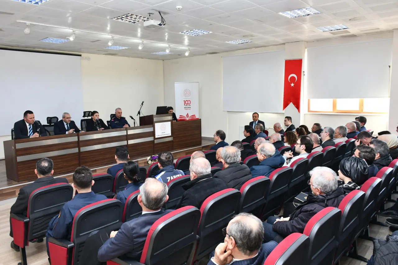 Öğrencilerin Huzuru İçin Karşı Topyekun Seferberlik 1