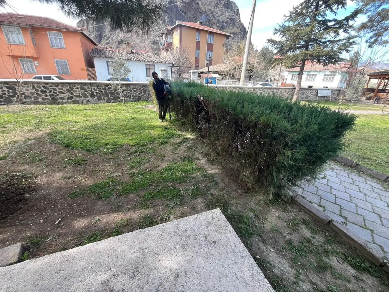 Yeşil Alanlar ve Tarihi Mekanlara Bakım 2