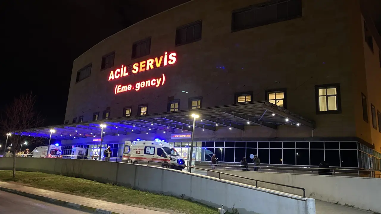 Önce Darbettiler, Ardından Tabancayla Vurup Kaçtılar 5