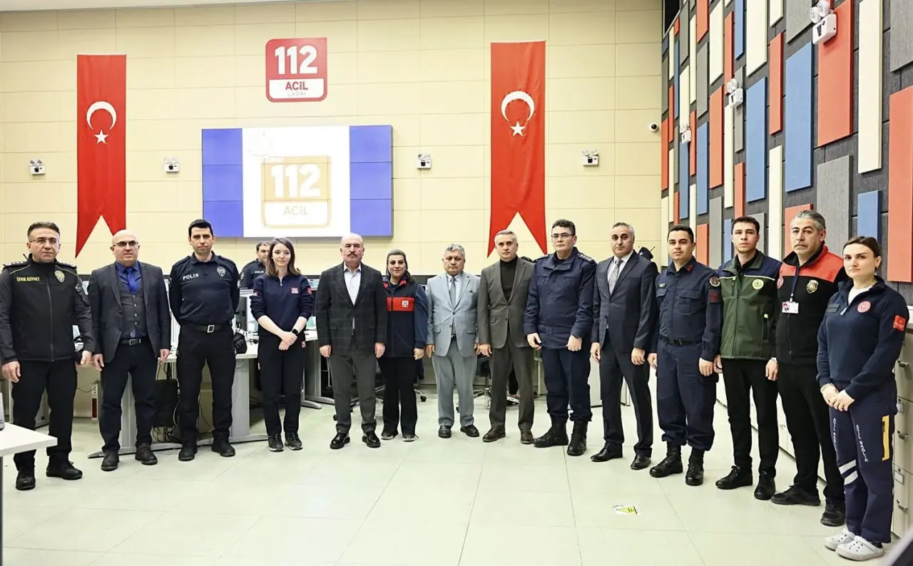 Kahramanlarla Oruç Açtı 4